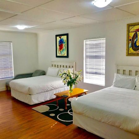 Mbalentle Guesthouse Bishop Lavis المظهر الخارجي الصورة